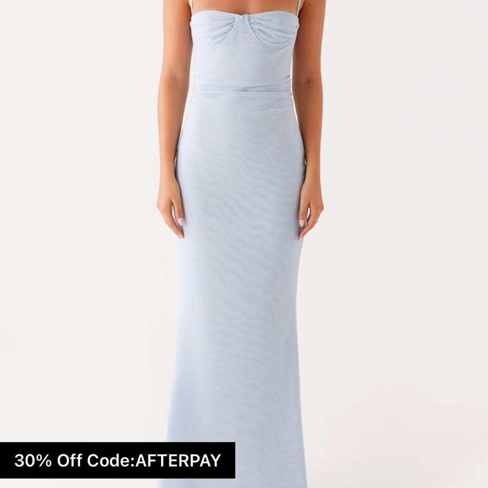 Elegant Light Blue Strapless Dress